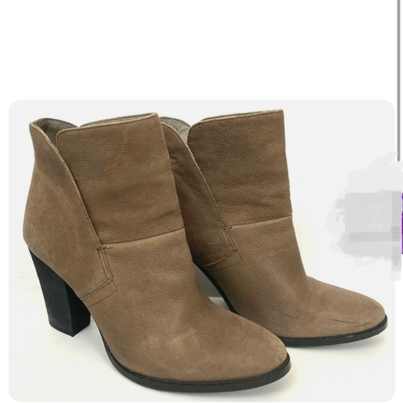 Vinca Camuto Ristin Booties - Picture 6 of 7